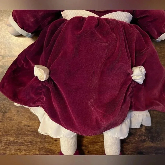 VINTAGE 1999 Madeline special edition 60th Anniversary doll by Eden - Picture 9 of 15